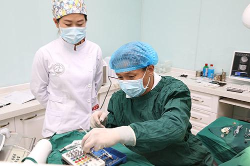 最新種牙技術詳解，步驟指南與操作要點