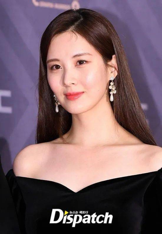 徐賢最新圖片，展現(xiàn)變化、學(xué)習(xí)與自信的力量