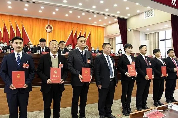 西秀區(qū)干部任，科技革新引領(lǐng)智慧生活