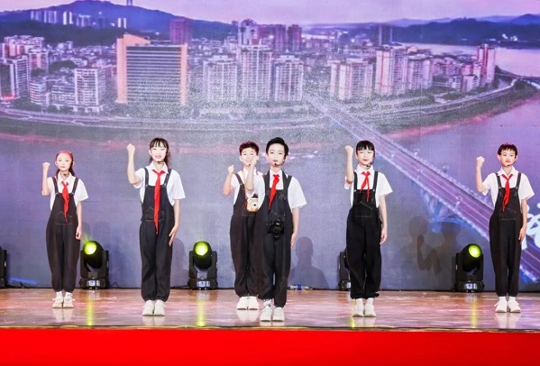 文化與時尚交融，最新廣場舞曲引領(lǐng)2024風(fēng)尚