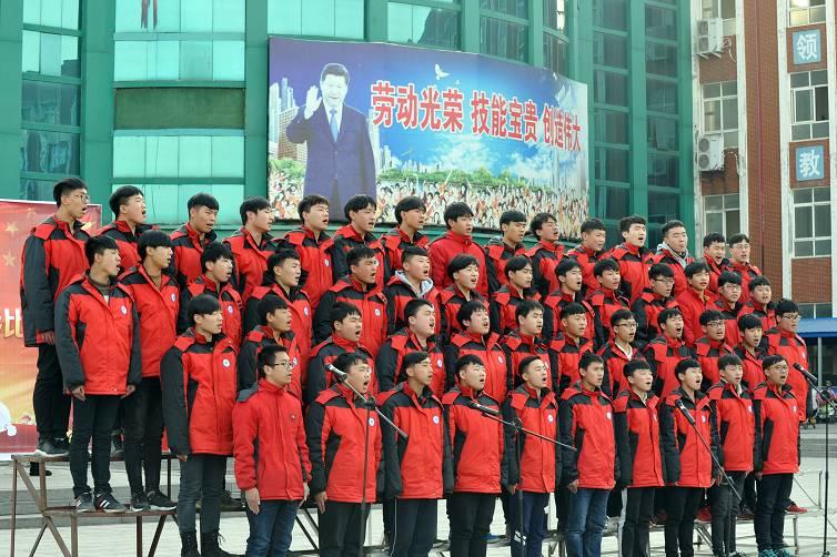 沁陽新聞最新動態(tài)，學(xué)習(xí)之光，自信與成長的交響曲