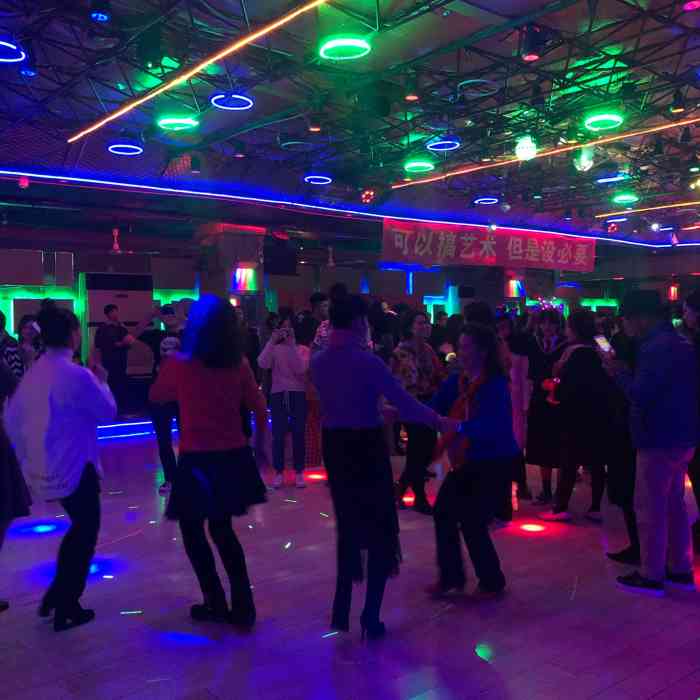 最新上海舞廳地址匯總，舞動魔都的熱門場所揭秘