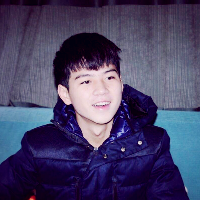 楊桐最新照片2024，科技新品亮相，感受未來生活體驗(yàn)