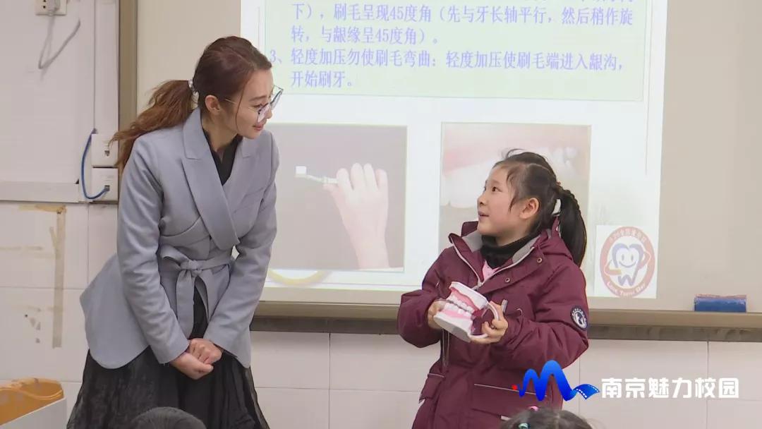 幸福一百公司最新動(dòng)態(tài)，家的溫馨與友情的綻放同步展現(xiàn)