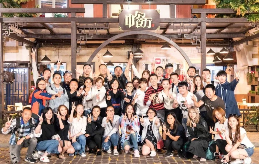 中餐廳最新一期高科技音樂(lè)盛宴，智能生活新紀(jì)元啟動(dòng)