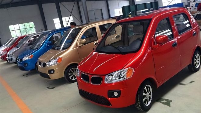 最新款老年代步車圖片，交通工具的革新與爭議熱議焦點(diǎn)