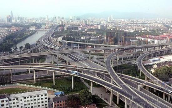 緯七路東進二期最新進展，小巷深處的意外驚喜