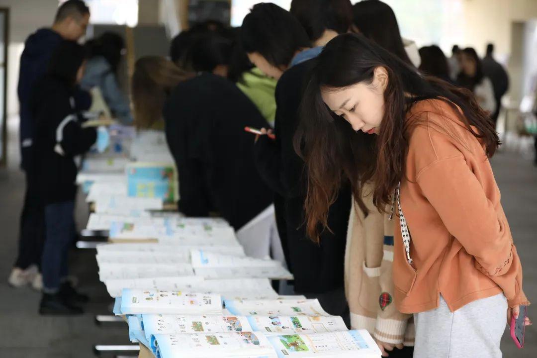 互動(dòng)作業(yè)最新版本下載指南，輕松獲取最新學(xué)習(xí)資源