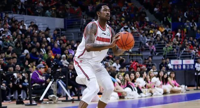 廣東籃球強(qiáng)隊(duì)注入全新力量，揭曉最新外援加盟消息