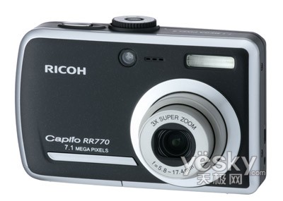 陽光照亮小杰的冒險(xiǎn)日，799rr最新體驗(yàn)與友情的社區(qū)光芒