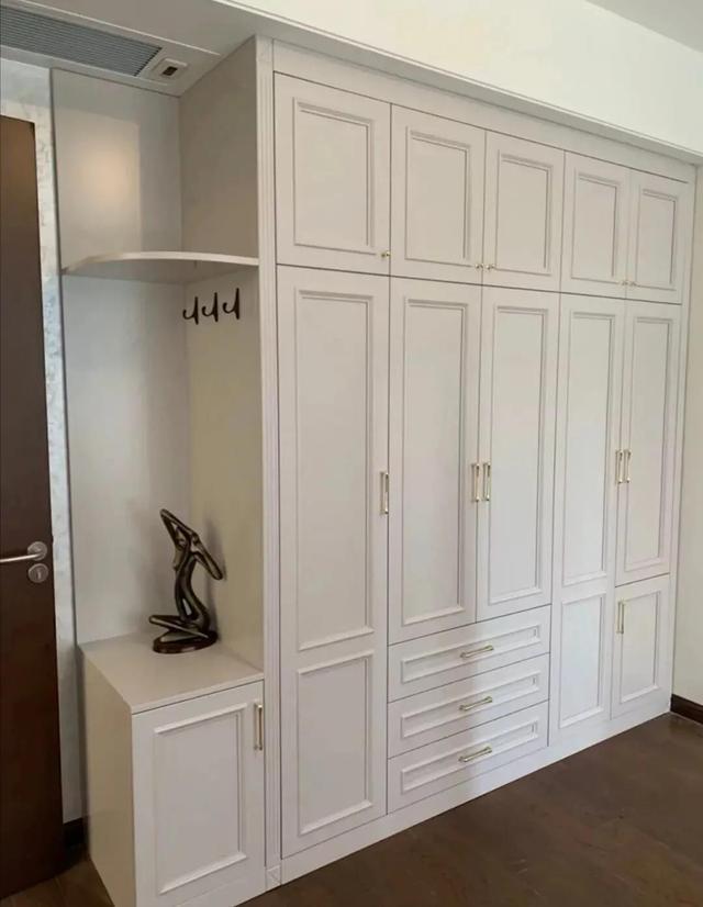 壁柜最新款安裝指南，最新壁柜款式及其安裝步驟詳解