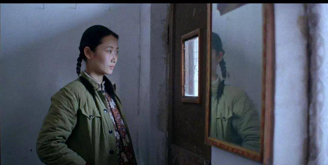 演員任逍遙，舞臺與銀幕的魅力人生探索