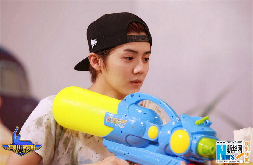 跑男最新一期鹿晗未入水，科技新品改變生活體驗！