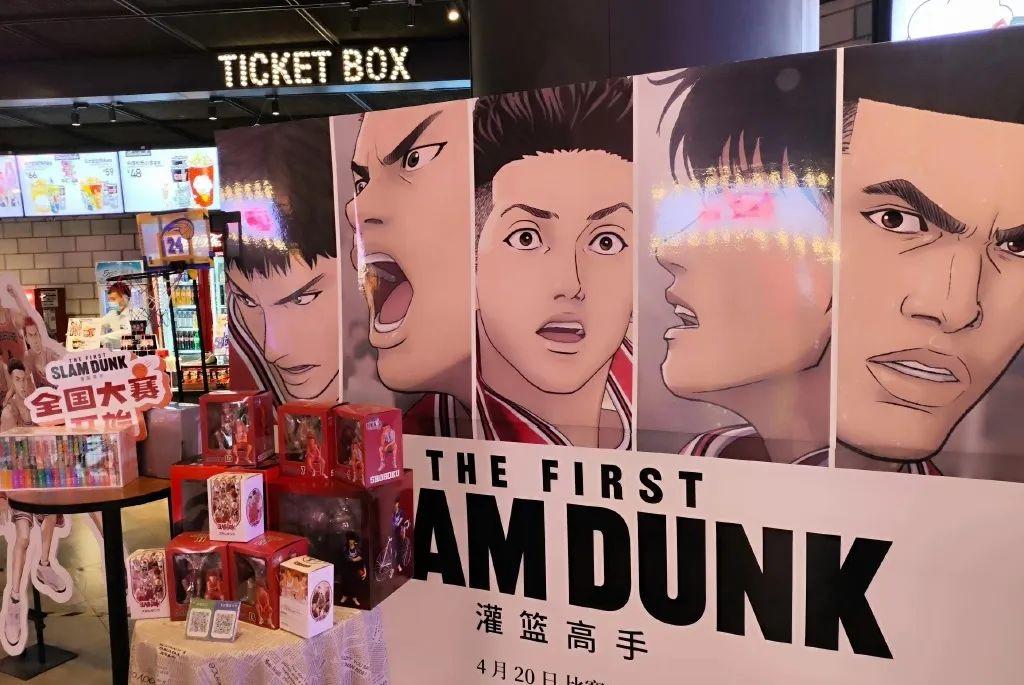 電影80后引領(lǐng)科技潮流，新一代高科技產(chǎn)品體驗之旅