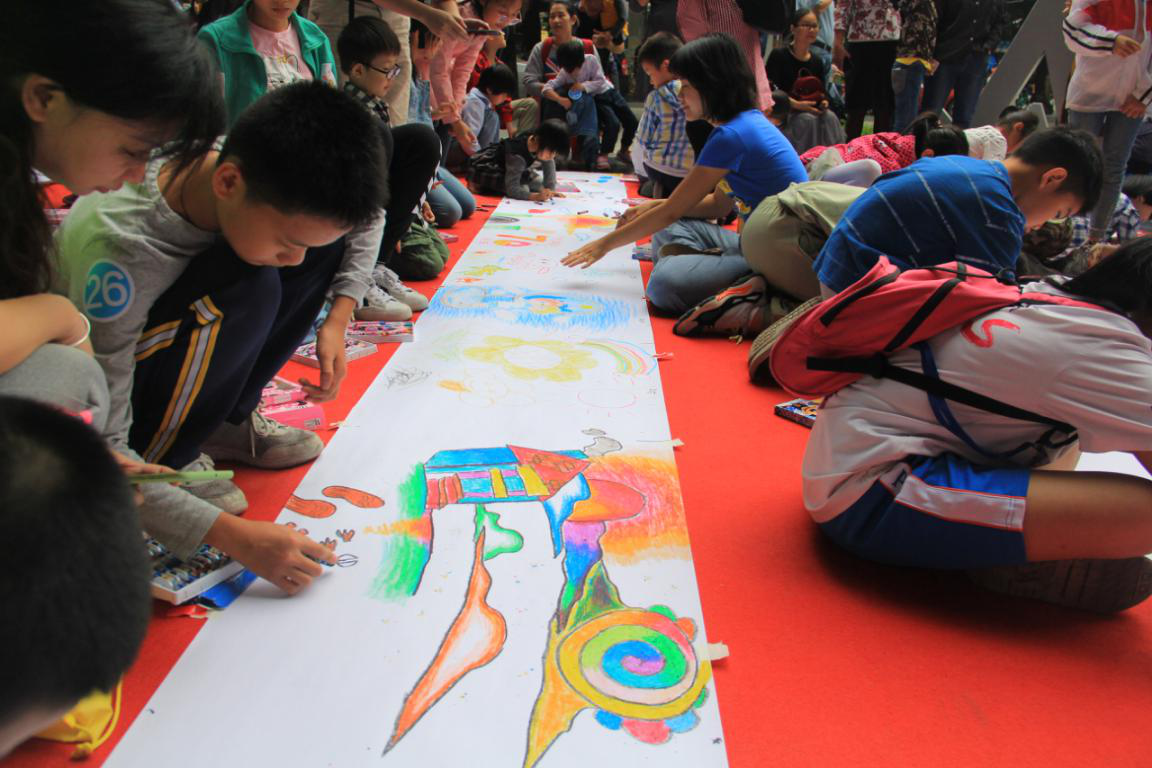 小巷中的藝術(shù)寶藏，大型繪畫比賽盛況展示