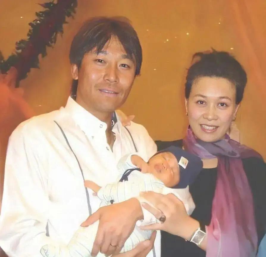 明星演唱會耳機(jī)，聽覺盛宴中的獨特體驗之旅