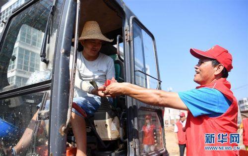 合肥西瓜最新售價(jià)揭秘，價(jià)格走勢(shì)大揭秘????