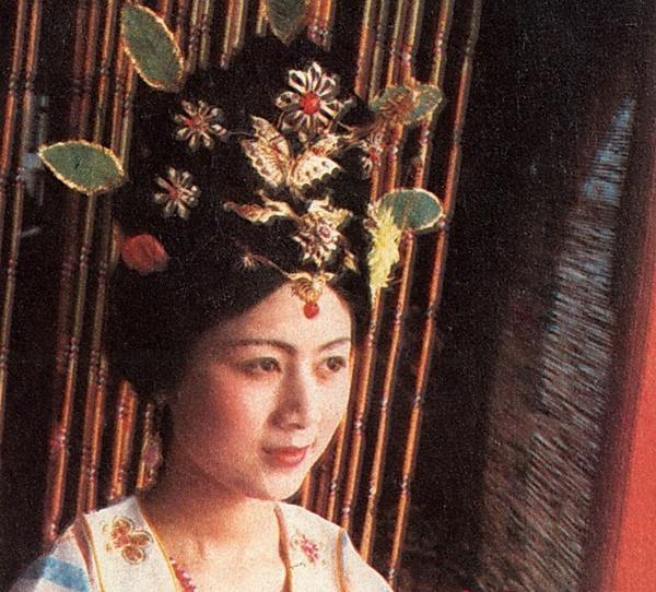 演員馬蘭圖片集，展現(xiàn)風(fēng)采的劇照欣賞