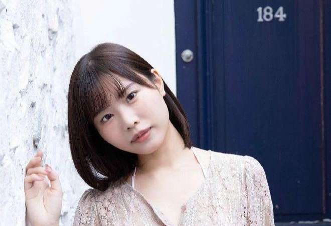 希咲彩2025最新作品展示，日常之旅的絢爛呈現