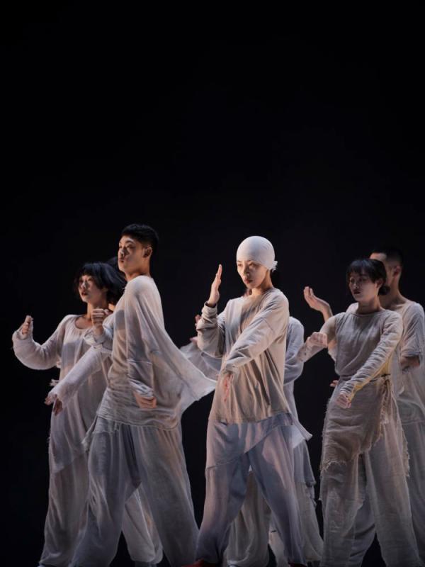 外國女明星名字大全，自然美景鼓舞之旅的明星閃耀之路