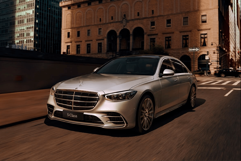 奔馳新款車型圖集，與自然美景的邂逅之旅