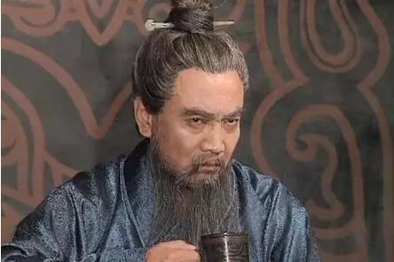 曹操演員揭秘，日常趣事分享與角色背后的故事