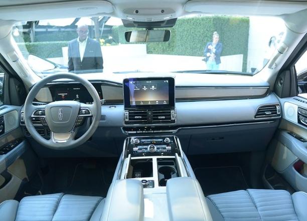 現(xiàn)代木紋門款式推薦，選購、安裝指南與流行趨勢解析