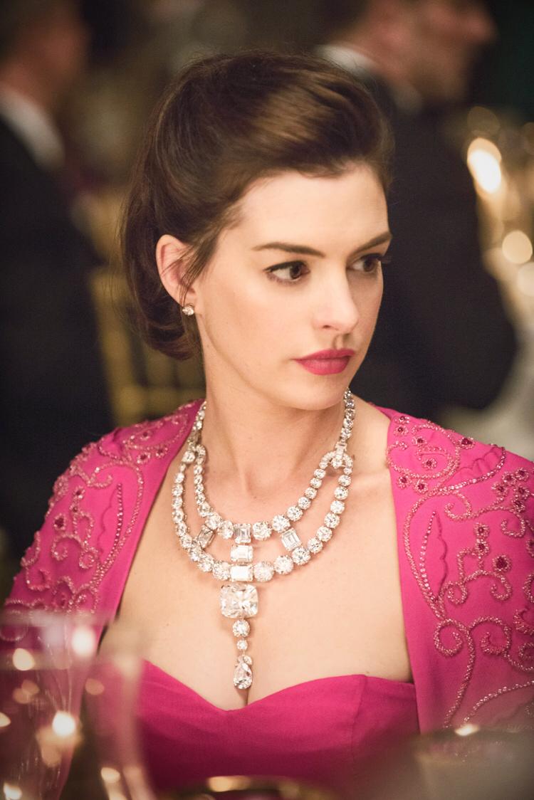 美國著名女演員傾力代言的高科技產(chǎn)品，未來生活新篇章開啟！