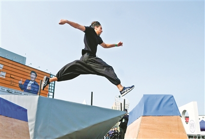 極限運動比賽，巷弄深處的競技與挑戰(zhàn)小店探秘