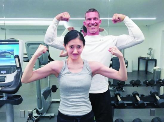 景甜專訪星光璀璨，展現(xiàn)時(shí)代影響力