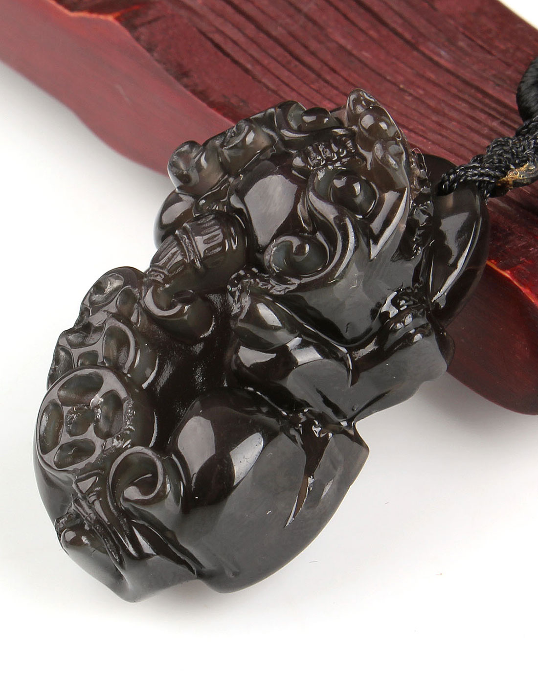 黑曜石貔貅吊墜價格深度解析與觀點(diǎn)闡述