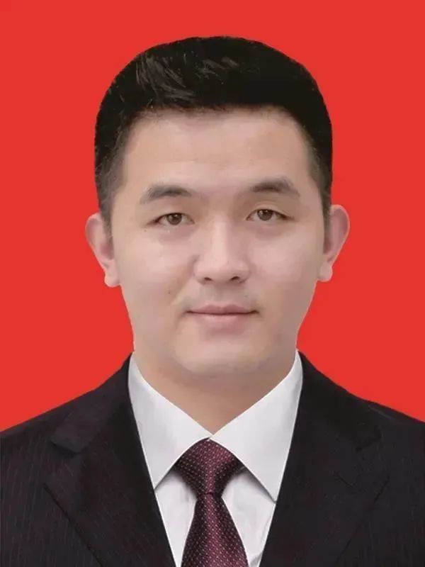 四川干部任前公示，探索小巷中的獨(dú)特風(fēng)味小店之旅