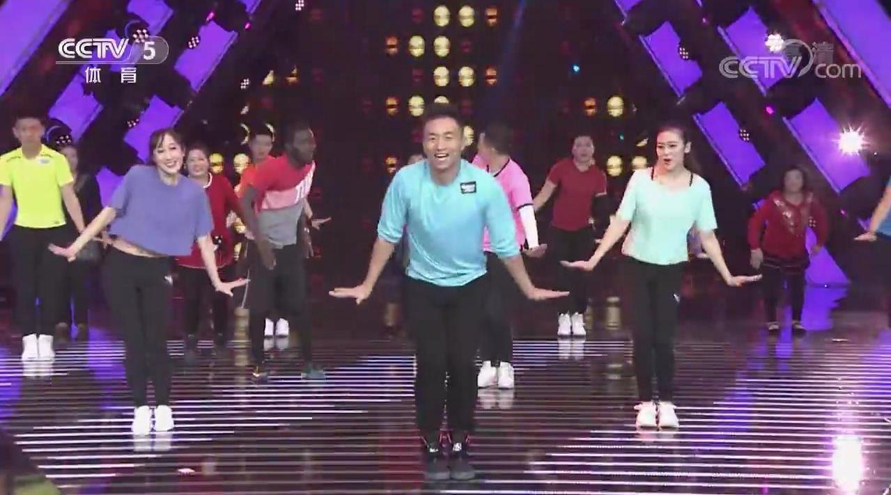 王廣成最新健身舞，小巷深處的舞動(dòng)魅力