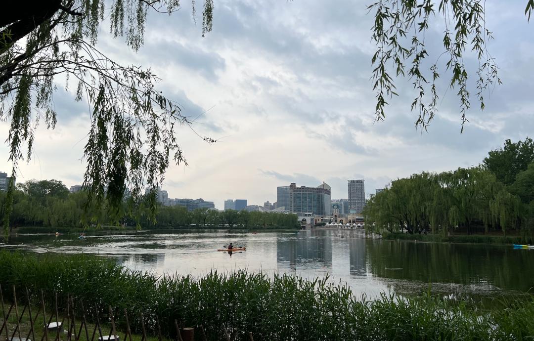 彭州新聞網(wǎng)科技新品亮相，開啟未來(lái)生活新篇章