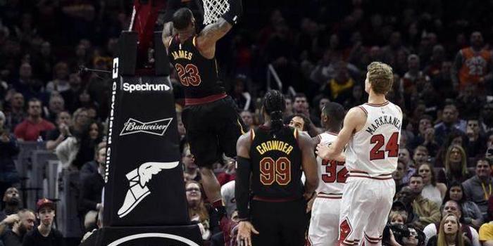 NBA騎士隊(duì)最新狀態(tài)，蛻變中的自信與榮耀展現(xiàn)