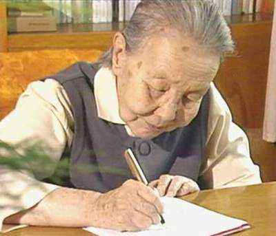 科技新品重塑視界，最新真實吐血照片分享