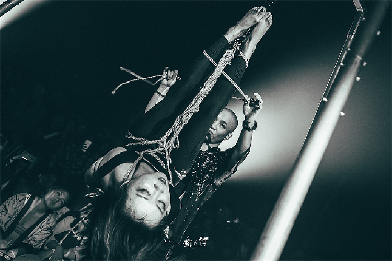 探索繩藝魅力的最新直播盛宴