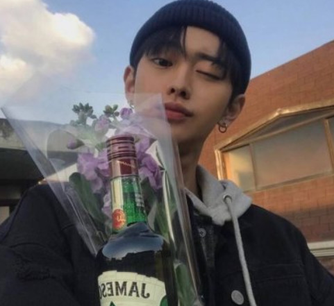 最新男頭像傷感制作指南，步驟與情感表達