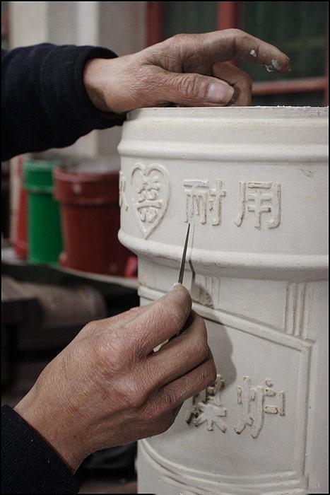 煉鋼生鐵最新價格與市場走勢分析，影響因素及觀點闡述