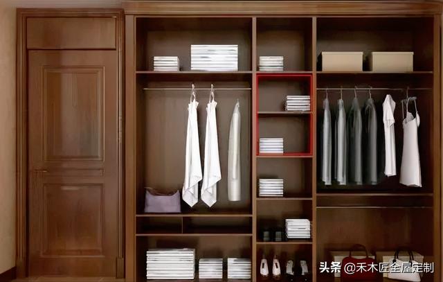 最新衣柜格局揭秘，探索秘密，感受溫馨故事