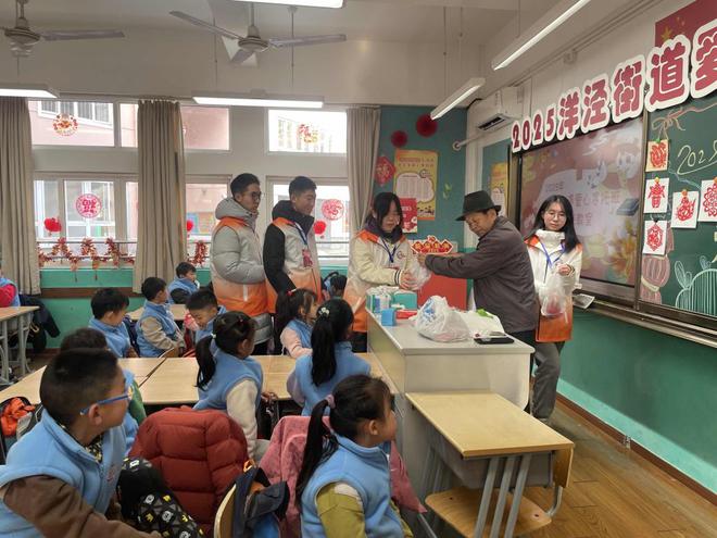 上海最新上課，時代背景下的教育革新探索