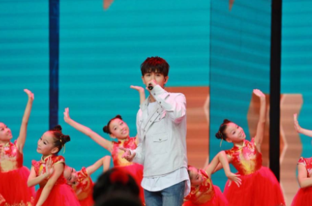 央視開學(xué)最新報(bào)道，教育的變革與未來展望