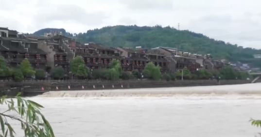 石阡天氣最新動態(tài)，科技引領(lǐng)智能生活新體驗(yàn)