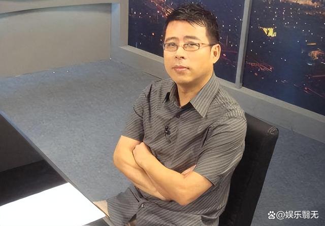 阿丘最新微博，社交媒體時代的言論自由與責(zé)任探討