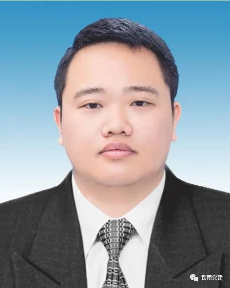 科技革新引領(lǐng)未來，最新區(qū)干部任職公示揭示智慧藍(lán)圖