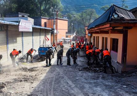 甘肅泥石流最新動態(tài)，災(zāi)難預(yù)警與應(yīng)對策略探討